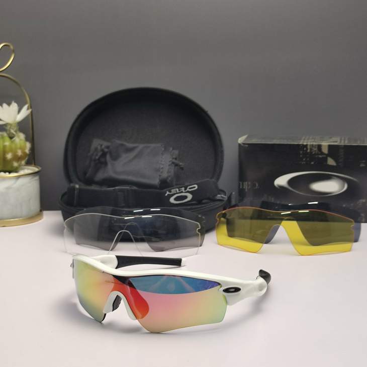 Picture of Oakley Sunglasses _SKUfw66124422fw